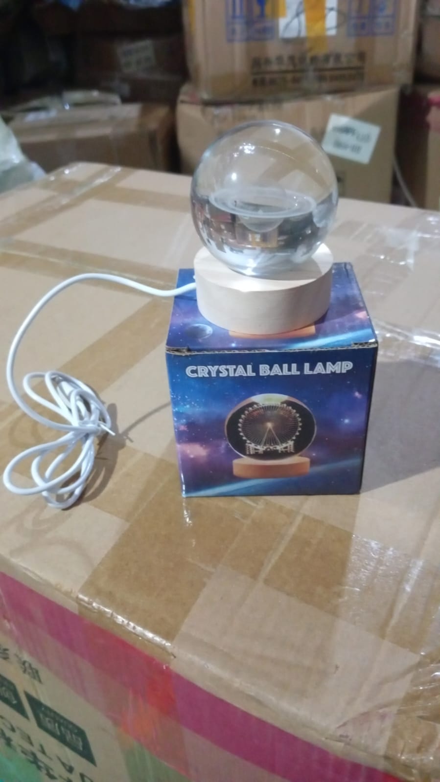 Astronaut  3D Crystal Ball lamps With Wood Base (1 Pc) Astronaut  3D Crystal Ball lamps With Wood Base (1 Pc)